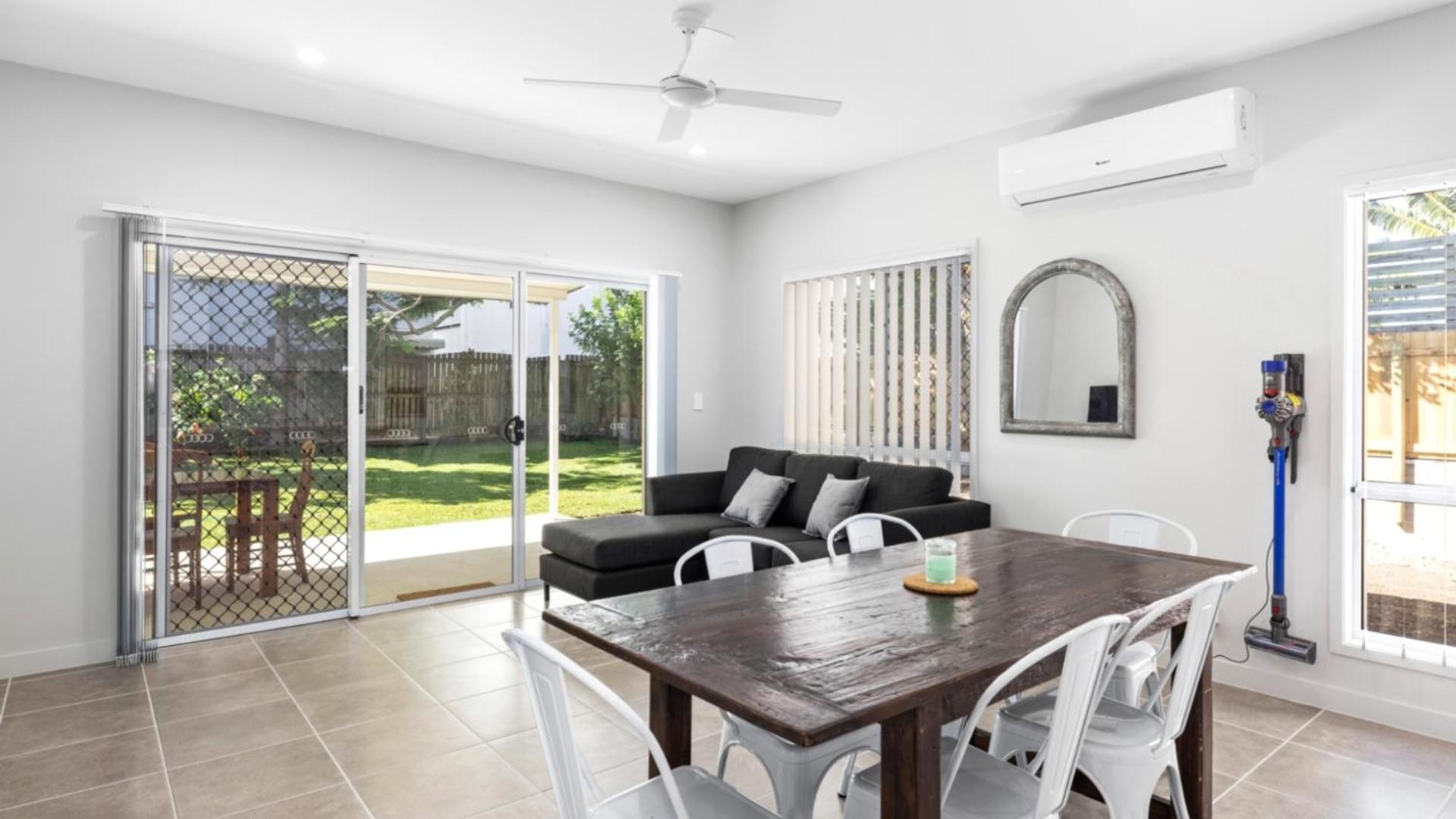 On The Beach Resort Bribie Island Woorim Zimmer foto