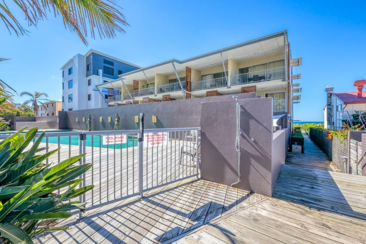 On The Beach Resort Bribie Island Woorim Exterior foto