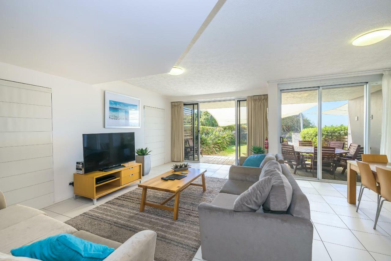 On The Beach Resort Bribie Island Woorim Exterior foto