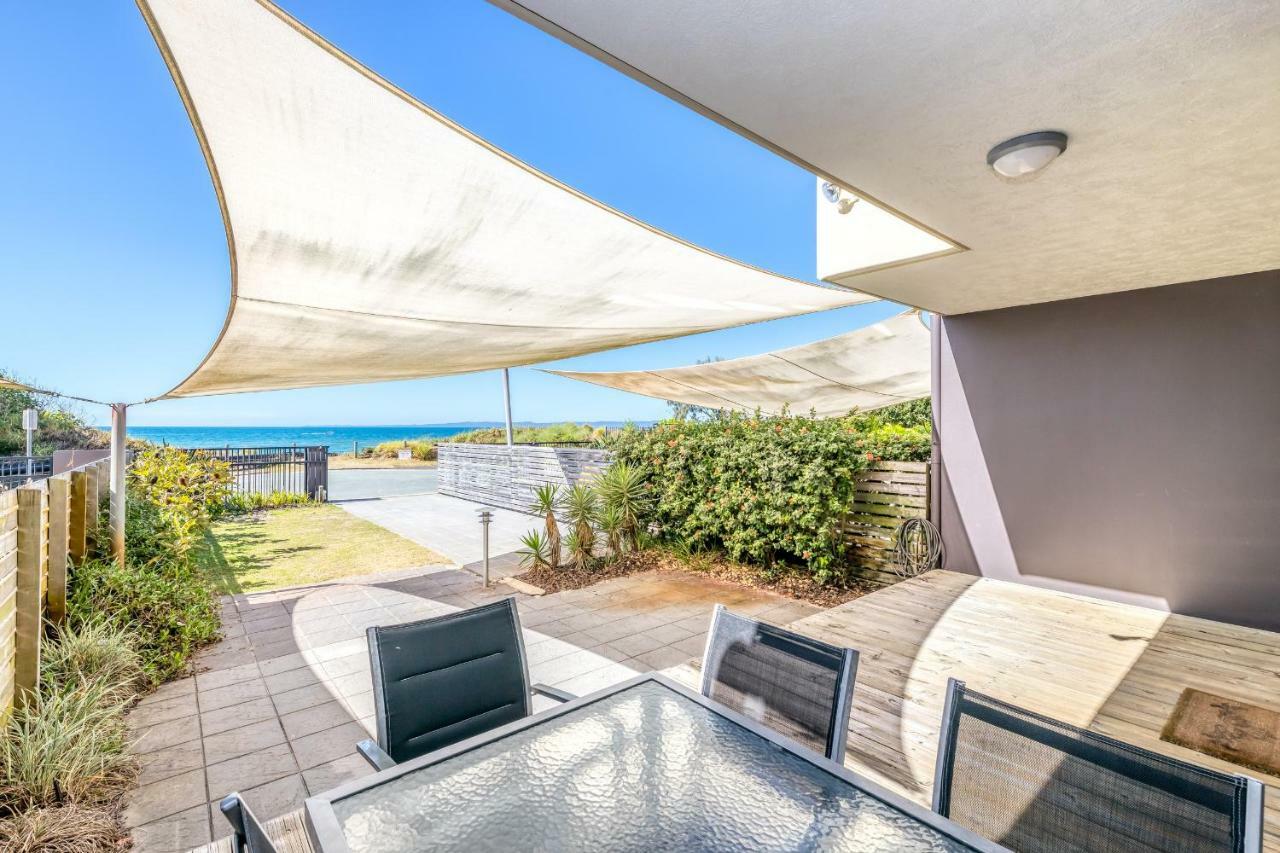 On The Beach Resort Bribie Island Woorim Exterior foto